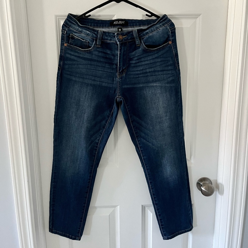Judy Blue Straight Leg Ankle Jean